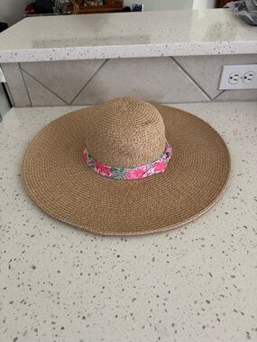 Lilly Pulitzer | Accessories | Lilly Pulitzer Gwp Straw Hat  display picture 2